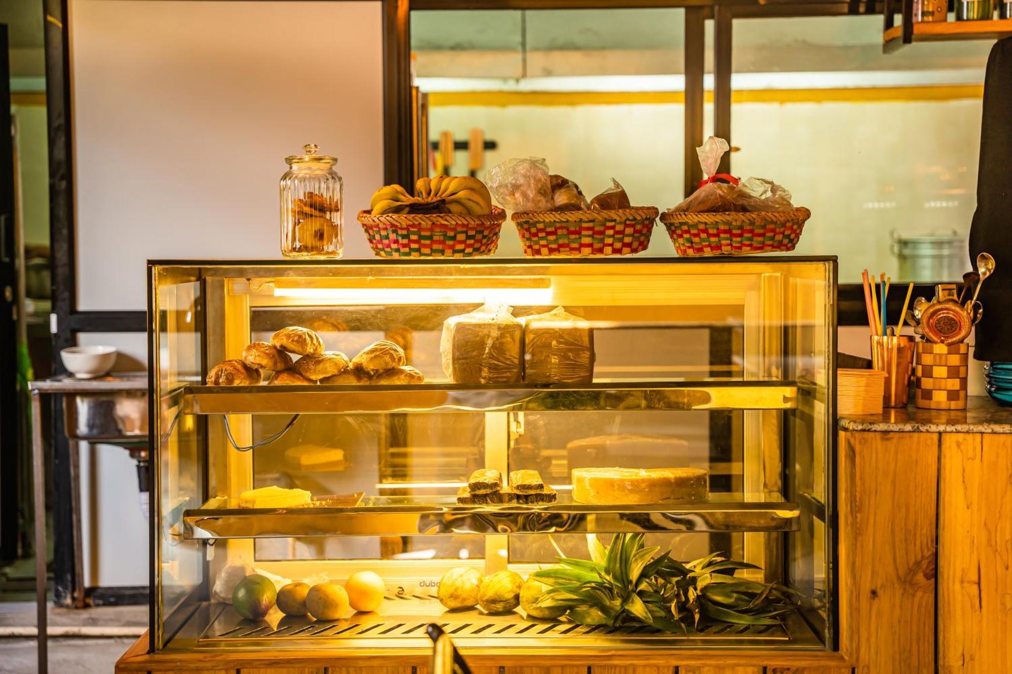 Kwabahal Boutique Hostel カトマンズ エクステリア 写真