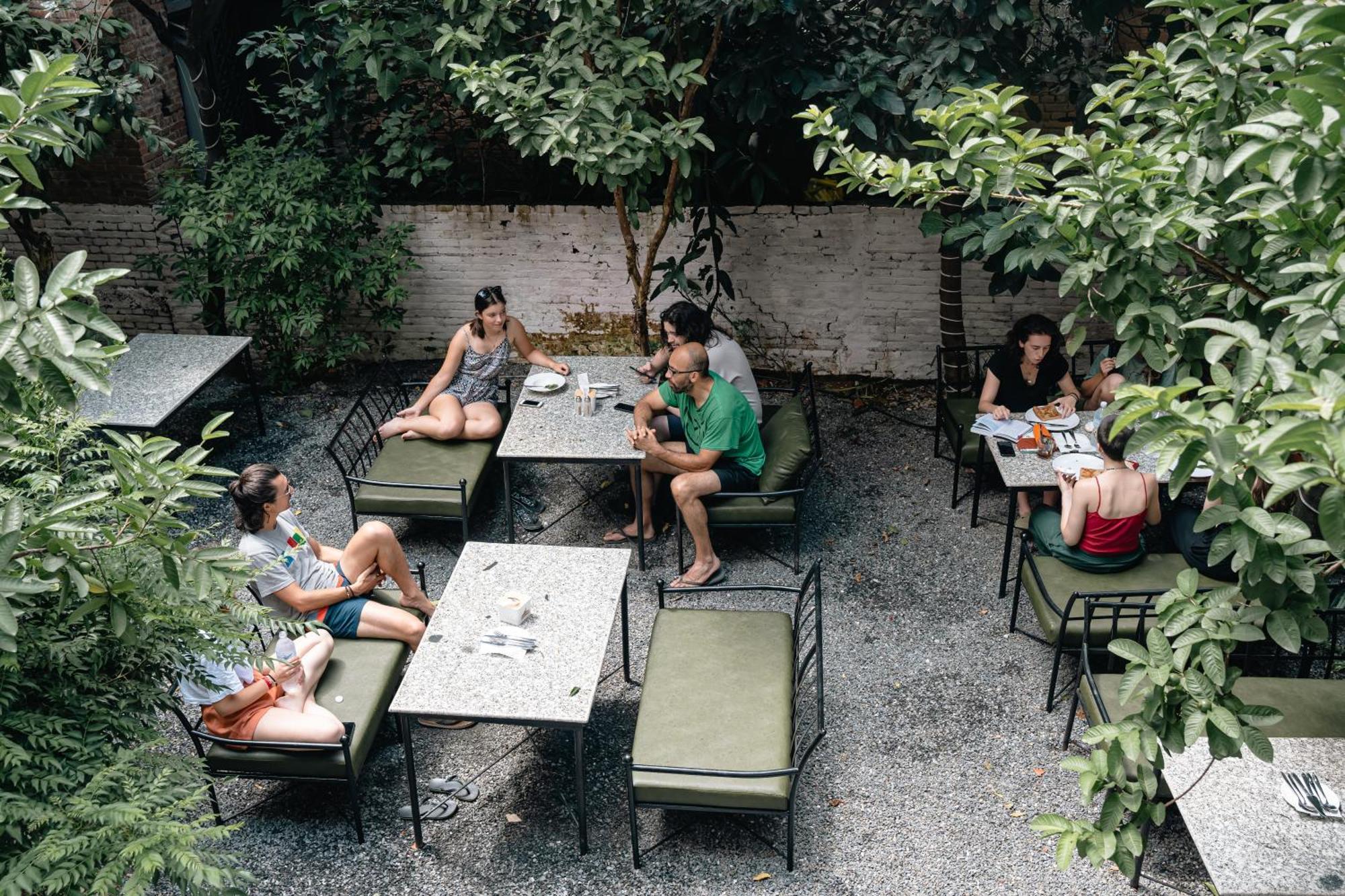 Kwabahal Boutique Hostel カトマンズ エクステリア 写真