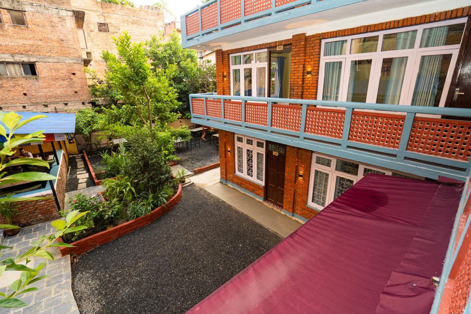 Kwabahal Boutique Hostel カトマンズ エクステリア 写真