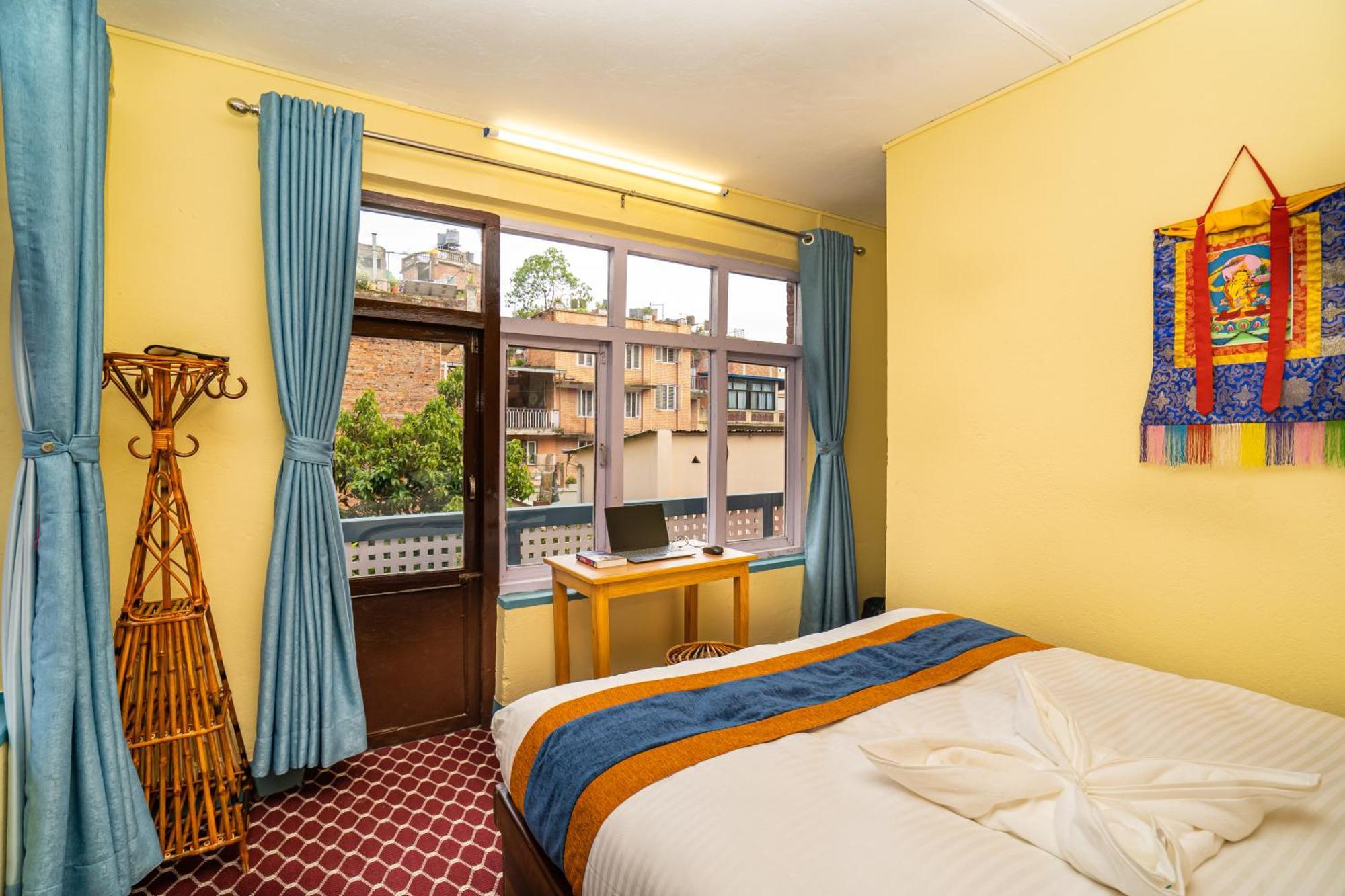 Kwabahal Boutique Hostel カトマンズ エクステリア 写真