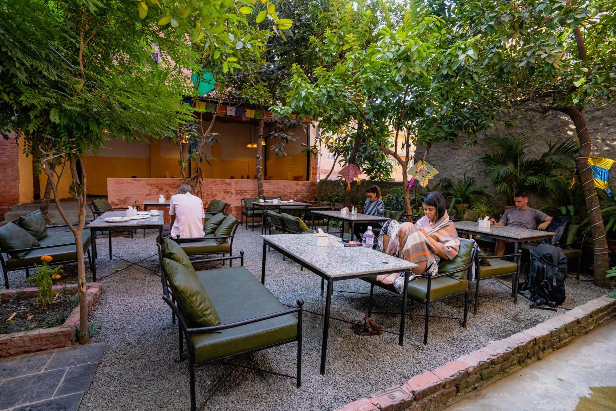 Kwabahal Boutique Hostel カトマンズ エクステリア 写真
