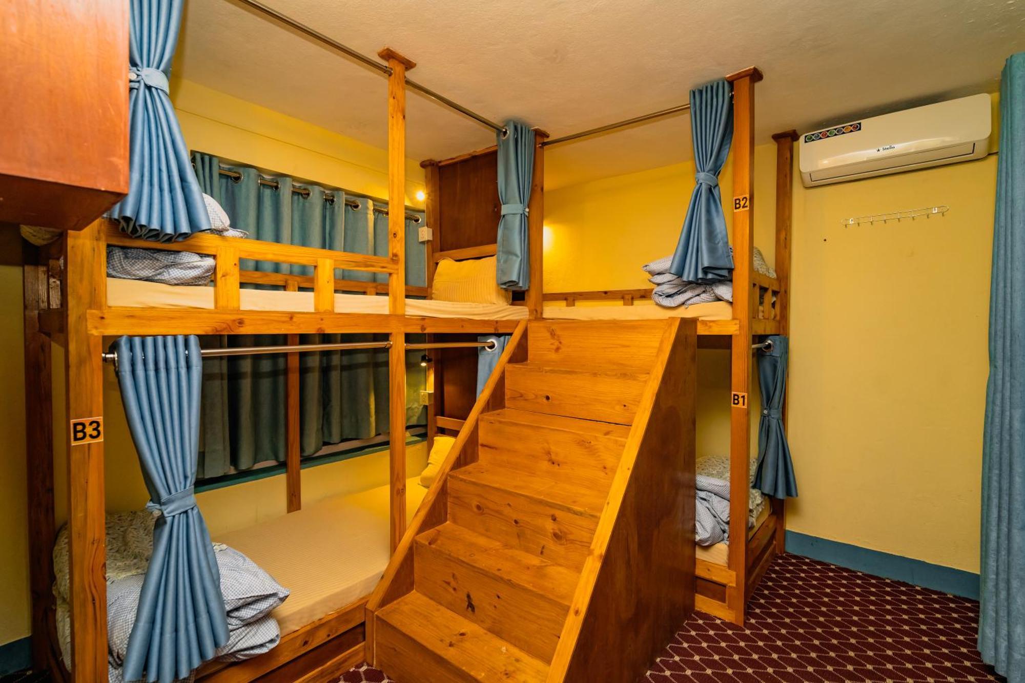 Kwabahal Boutique Hostel カトマンズ エクステリア 写真