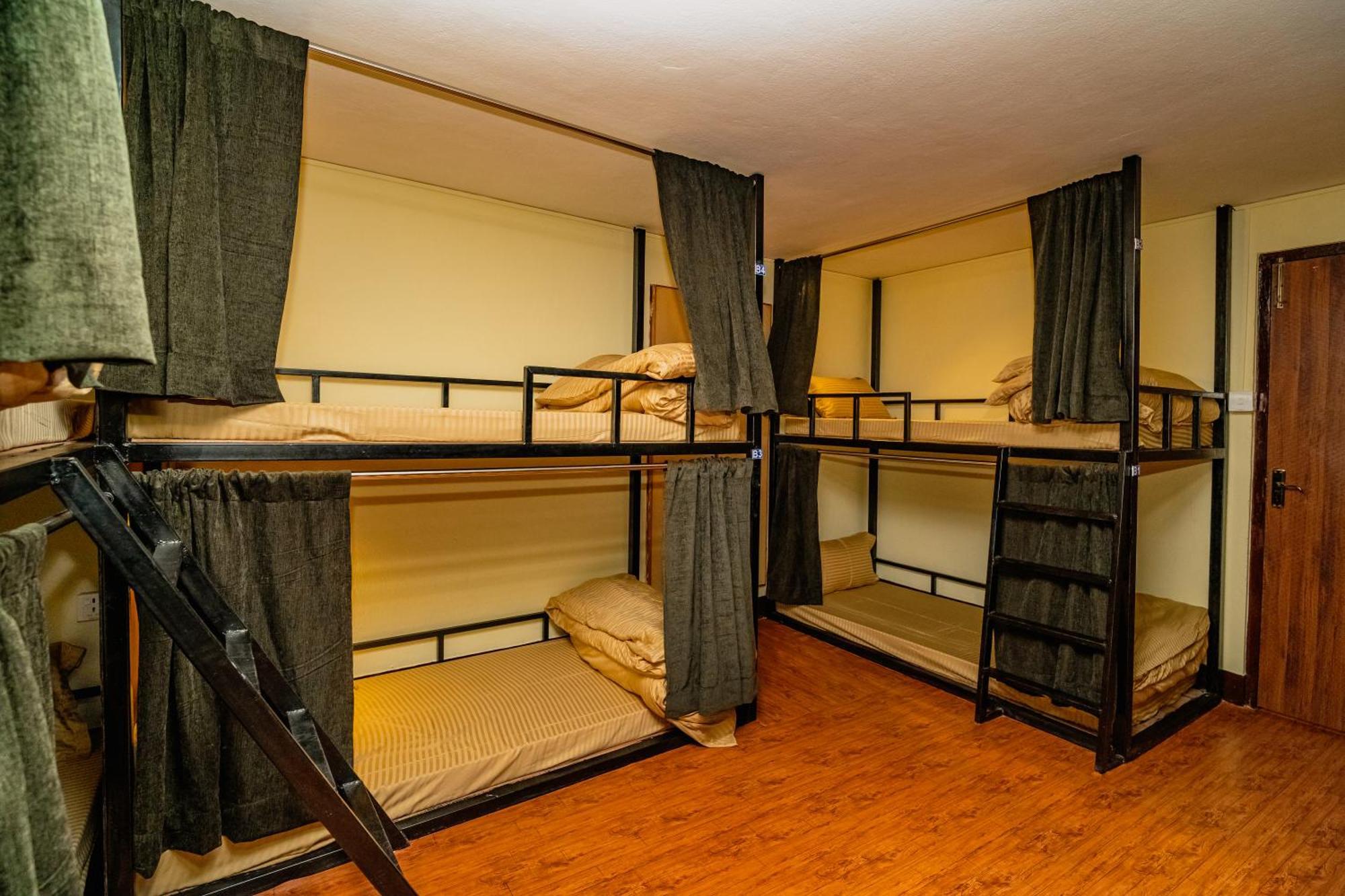 Kwabahal Boutique Hostel カトマンズ エクステリア 写真